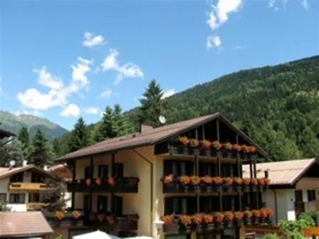 Binelli Hotel